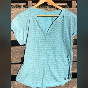 LL Bean V-neck short sleeve shirt lt.teal gray szL